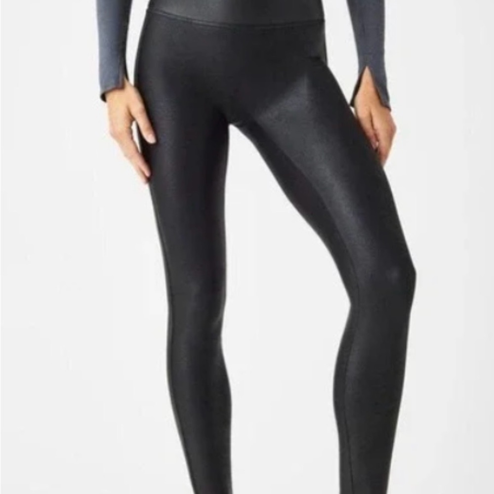 NWT Spanx Black Women's Leggings size Large